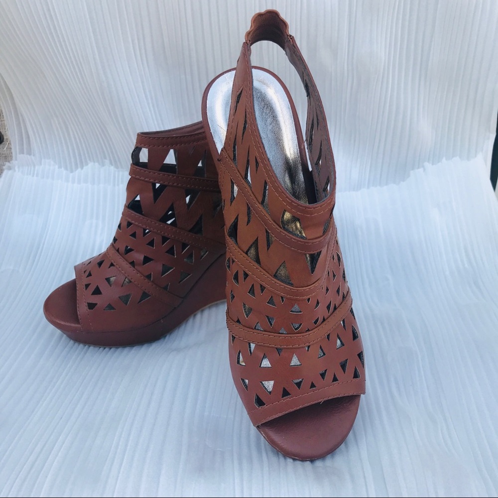 Madden Girl ‘Cognac’ Wedge laser cut design